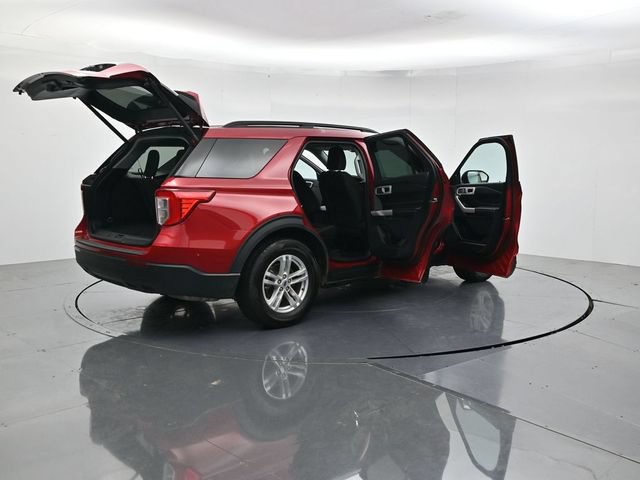 Certified 2023 Ford Explorer XLT RWD image 52