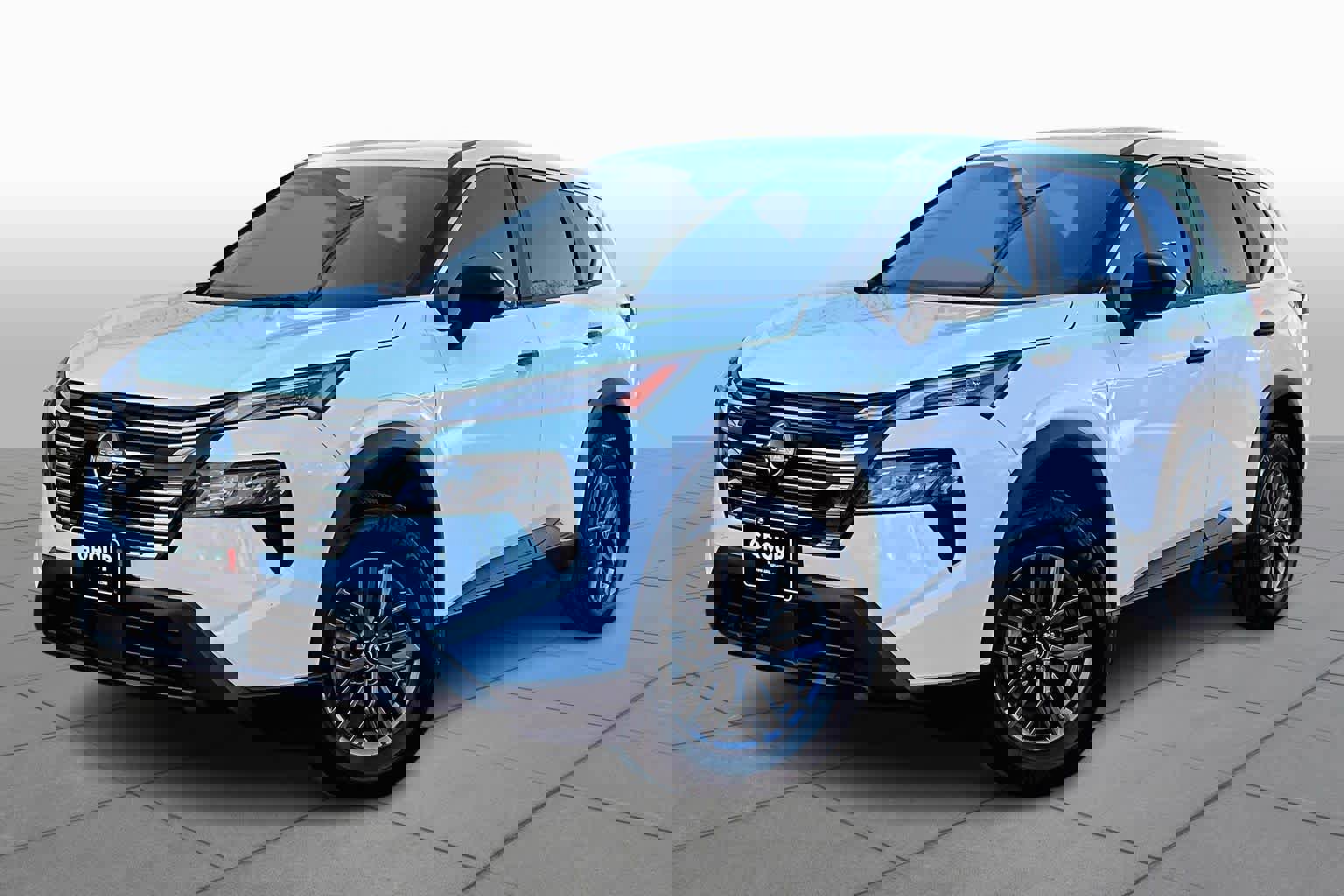 Used 2024 Nissan Rogue S image 6