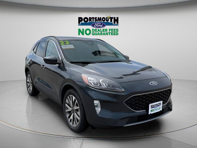 Certified 2022 Ford Escape Titanium w/ Class II Trailer Tow Package AWD/4WD image 1