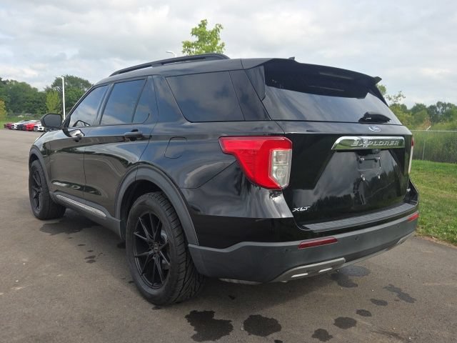Certified 2020 Ford Explorer XLT w/ Equipment Group 202A AWD/4WD image 15