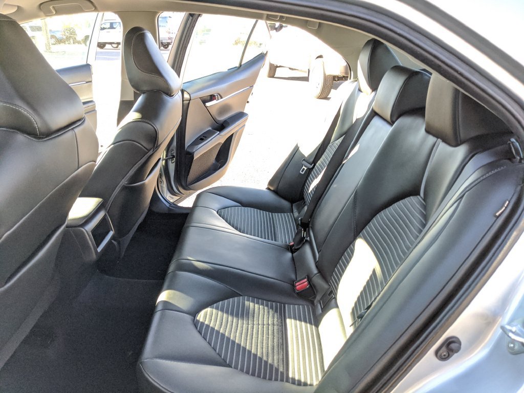 Used 2021 Toyota Camry SE w/ Blackout Package (TMS) FWD image 16