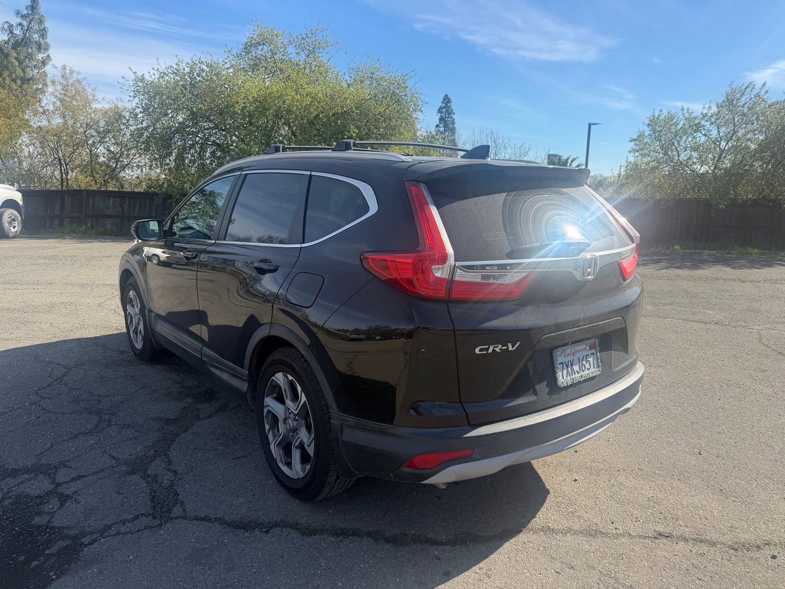Used 2017 Honda CR-V EX-L image 3