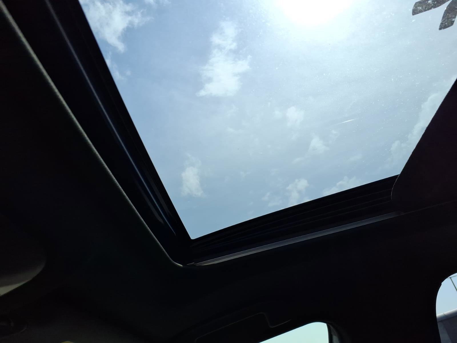 Used 2019 Toyota RAV4 XSE w/ XSE Weather Package AWD/4WD image 24