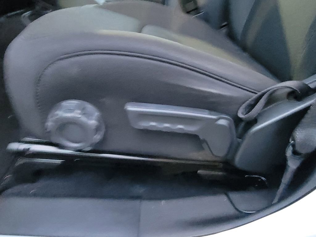 Used 2020 Jeep Wrangler Unlimited Sport image 14