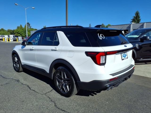 Certified 2025 Ford Explorer ST AWD/4WD image 8
