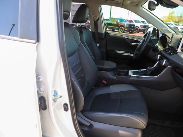 Used 2021 Toyota RAV4 Limited AWD/4WD image 29