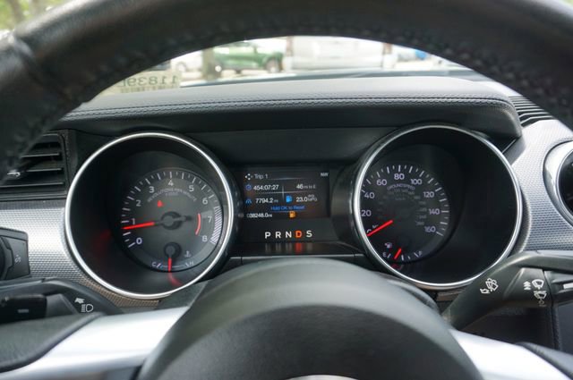 Certified 2020 Ford Mustang Convertible w/ Equipment Group 101A image 17