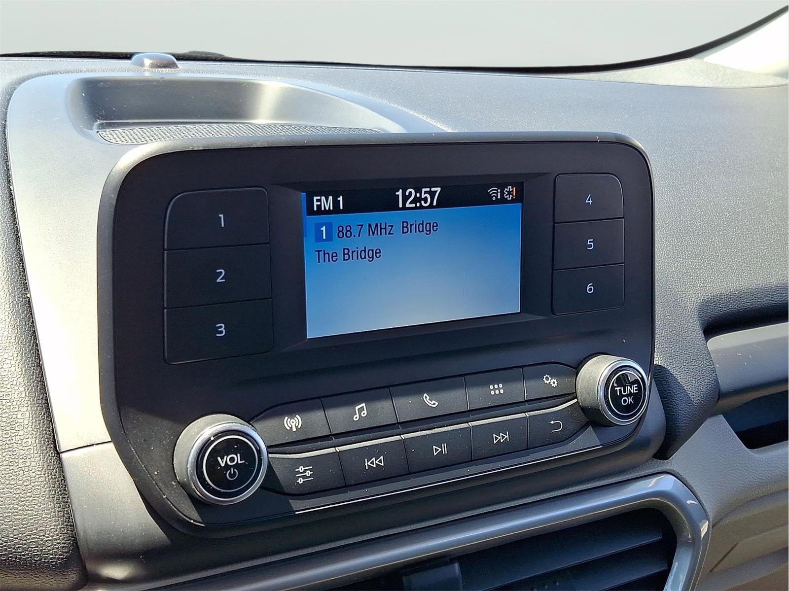 Certified 2019 Ford EcoSport S AWD/4WD image 15
