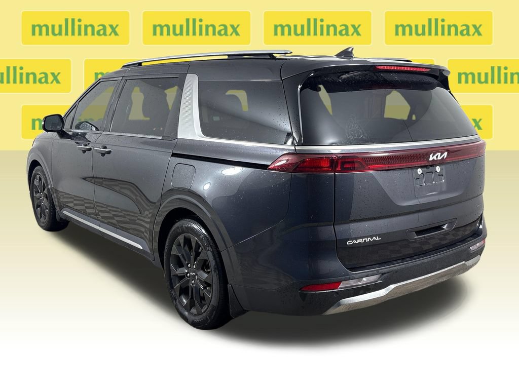 Used 2024 Kia Carnival SX FWD image 9