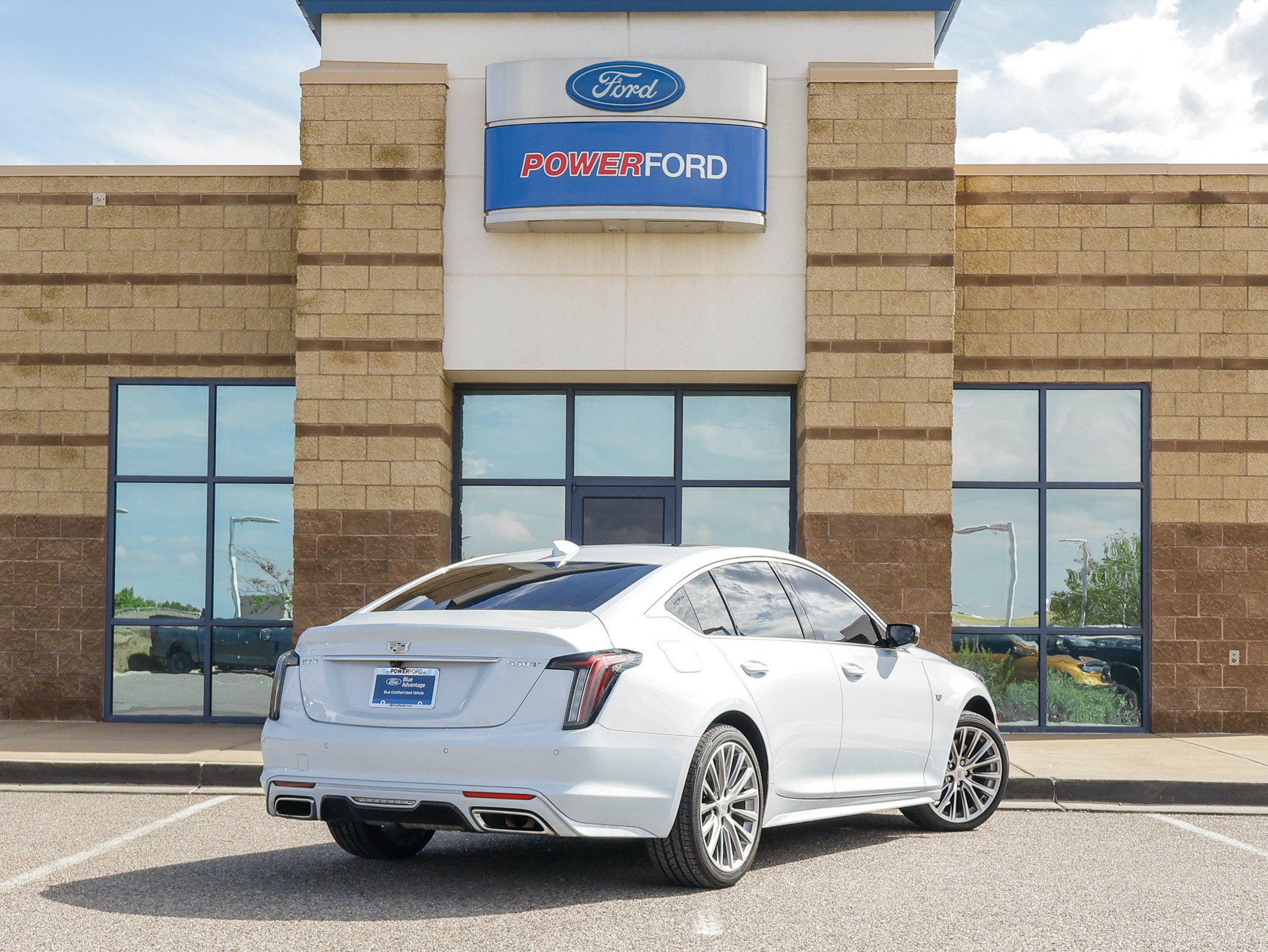 Used 2022 Cadillac CT5 Premium Luxury RWD image 6