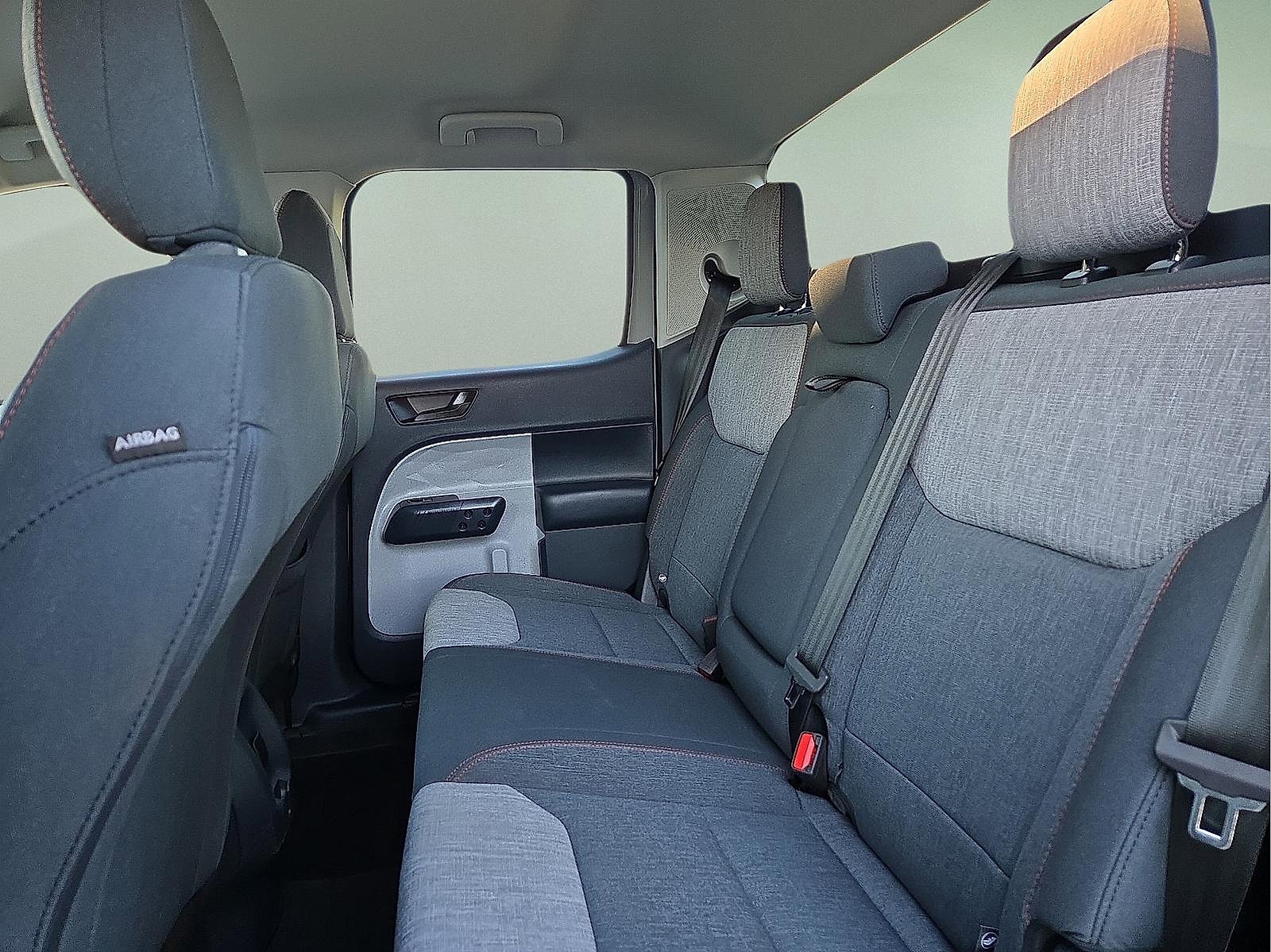 Certified 2022 Ford Maverick XLT image 10