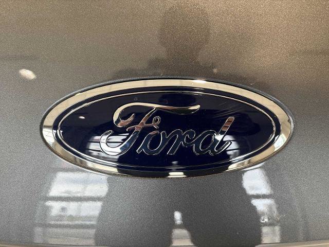 Certified 2022 Ford Escape SE w/ SE Sport Appearance Package image 28