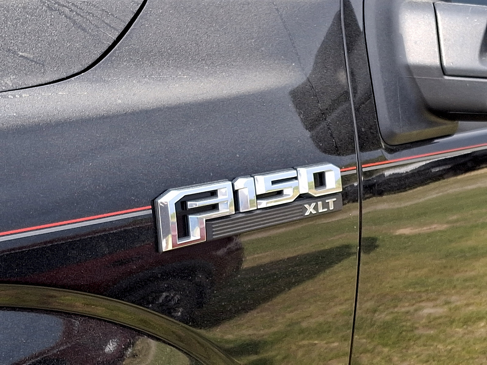 Certified 2020 Ford F150 XLT w/ Equipment Group 302A Luxury image 4