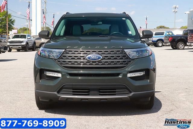 Certified 2021 Ford Explorer XLT w/ Equipment Group 202A image 6
