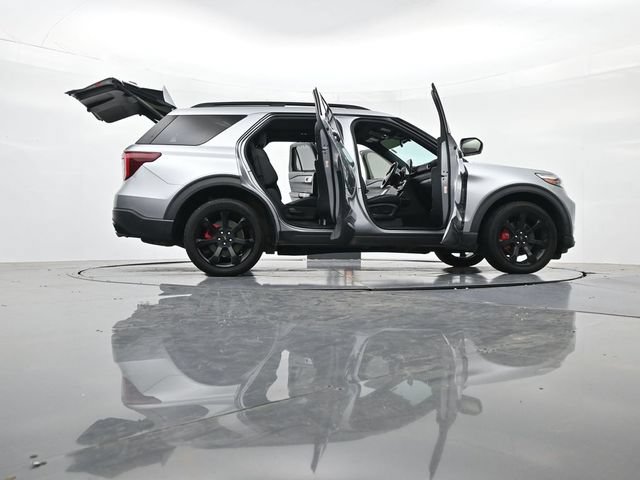 Certified 2021 Ford Explorer ST w/ Equipment Group 401A AWD/4WD image 57