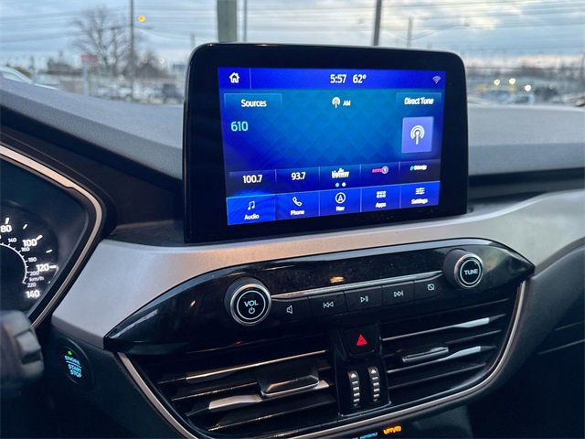 Certified 2020 Ford Escape SE image 16