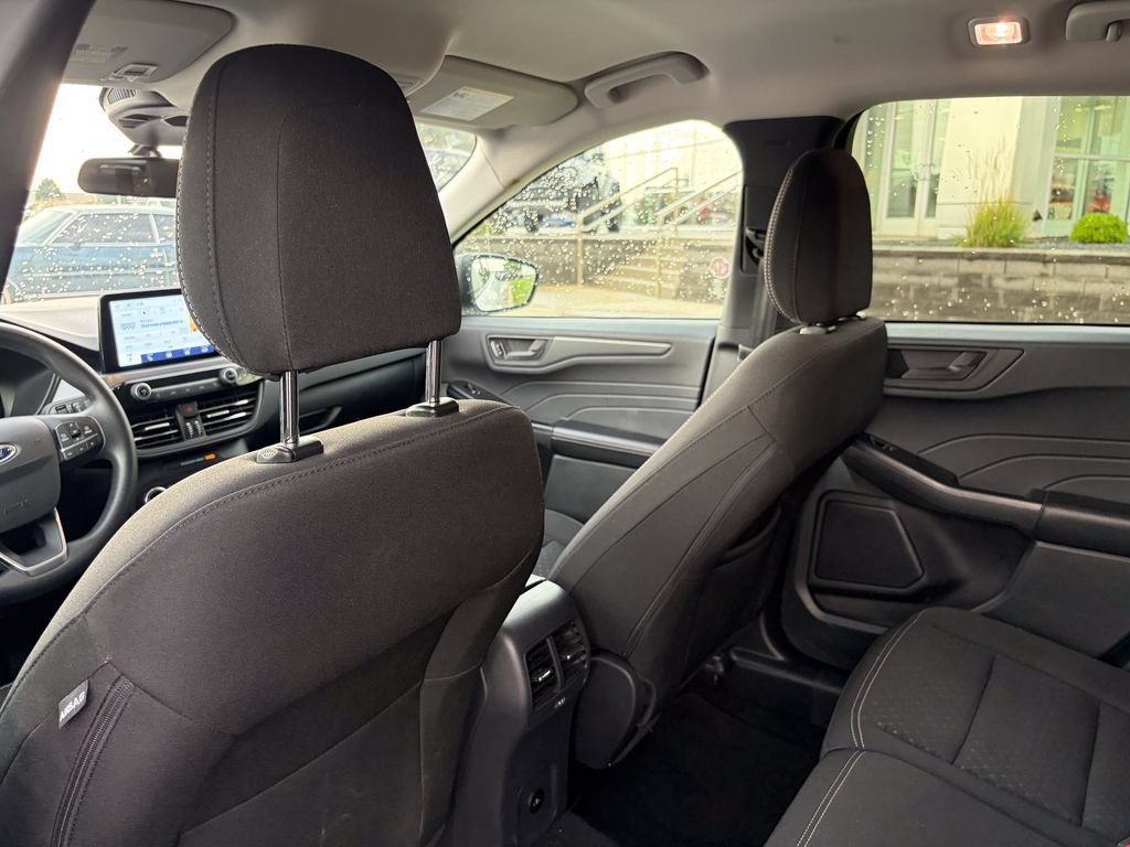 Certified 2025 Ford Escape Active AWD/4WD image 13