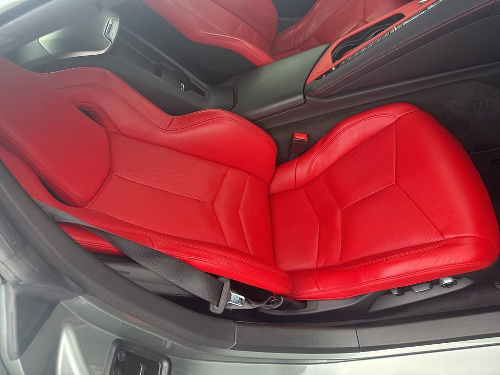 Used 2023 Chevrolet Corvette Stingray w/ Z51 Performance Package image 31