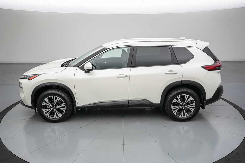 Used 2023 Nissan Rogue SV AWD/4WD image 7