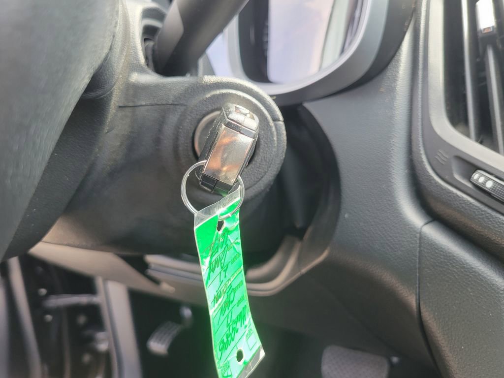 Used 2017 Chevrolet Equinox LT w/ Convenience Package image 26