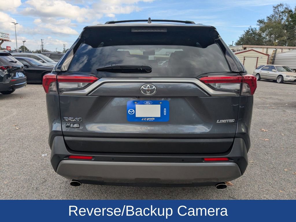 Used 2019 Toyota RAV4 Limited image 4