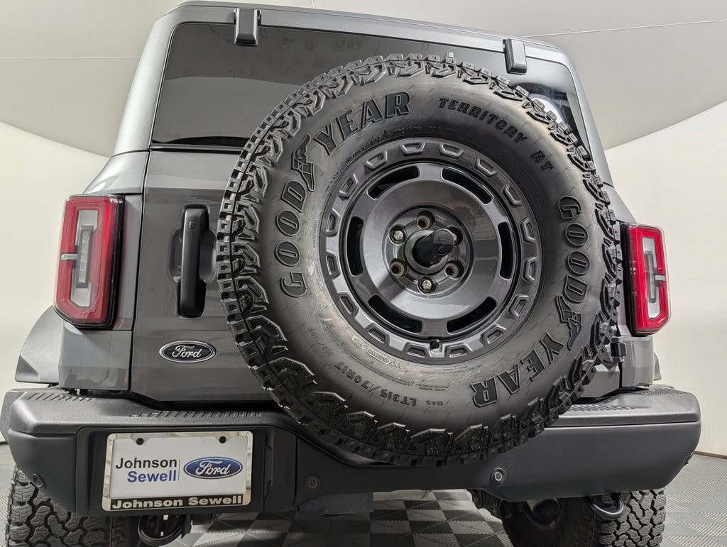 Certified 2025 Ford Bronco Badlands AWD/4WD image 6