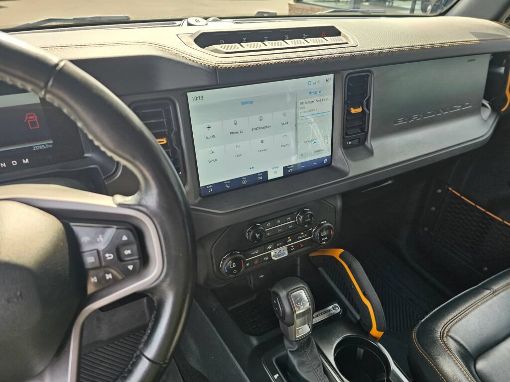 Certified 2024 Ford Bronco Badlands AWD/4WD image 19