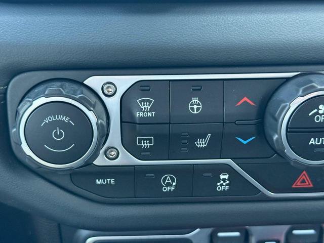 Used 2024 Jeep Wrangler Unlimited Rubicon w/ Capability Package AWD/4WD image 19