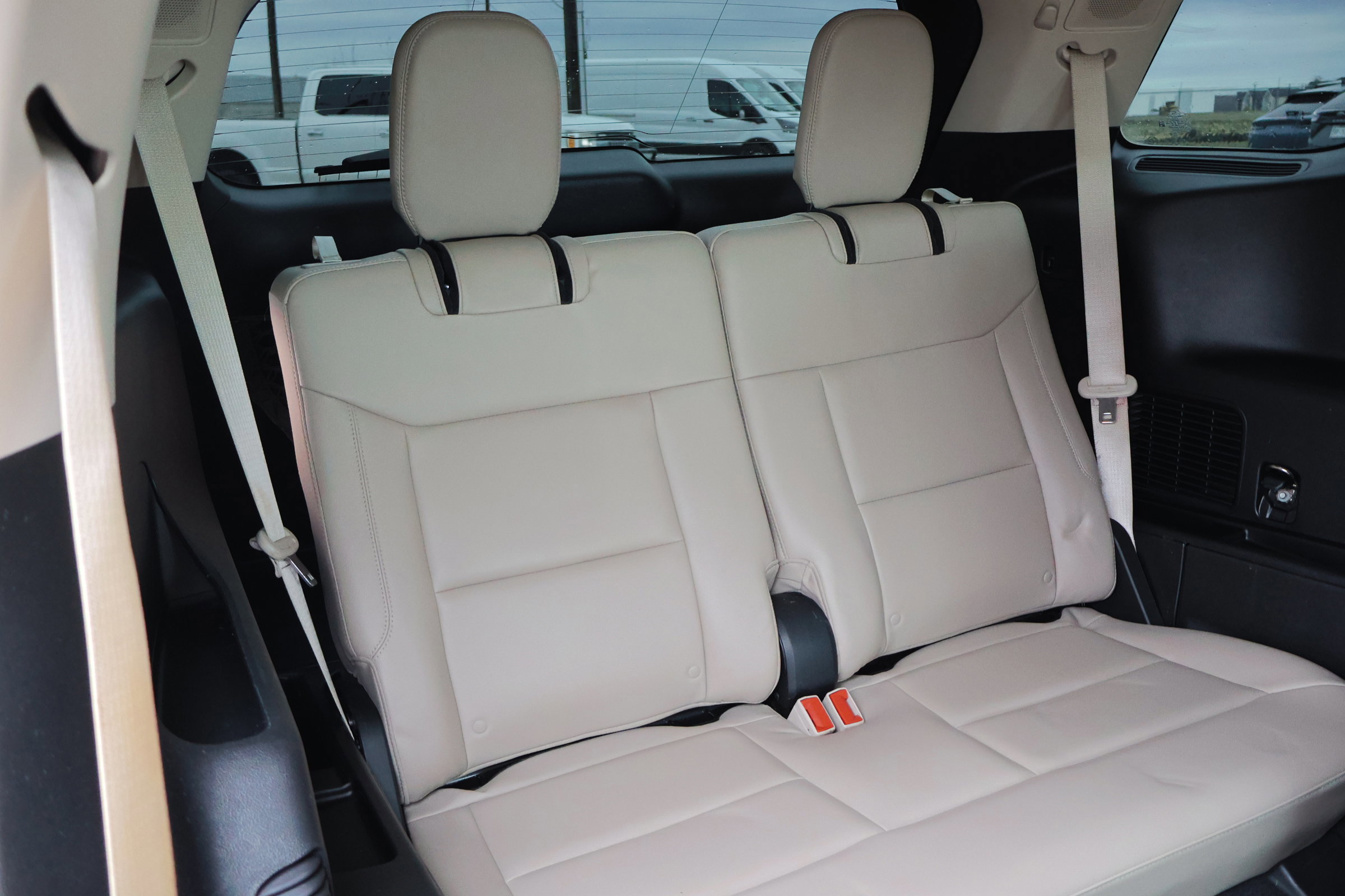 Certified 2021 Ford Explorer Limited w/ Hybrid Equipment Group 310A image 41