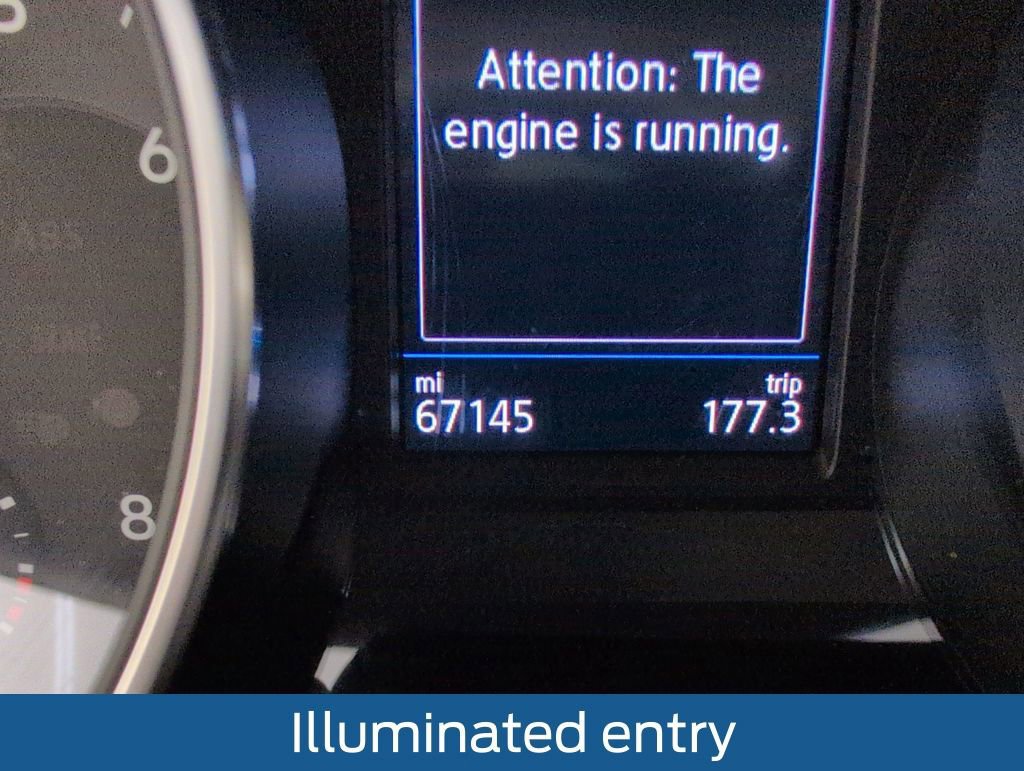 Used 2020 Volkswagen Tiguan SE w/ Panoramic Sunroof Package image 32