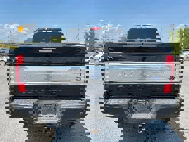 Certified 2017 Ford F350 Platinum w/ Platinum Ultimate Package image 6