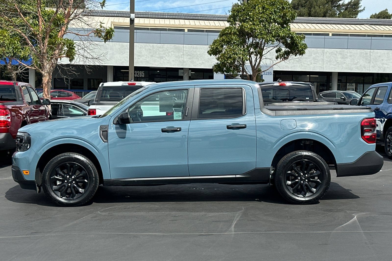 Certified 2023 Ford Maverick XLT w/ XLT Luxury Package FWD image 10