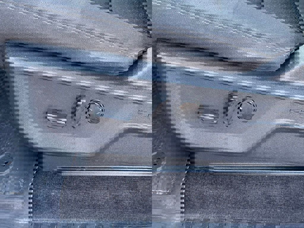 Certified 2023 Ford F150 XLT w/ Equipment Group 302A High image 21