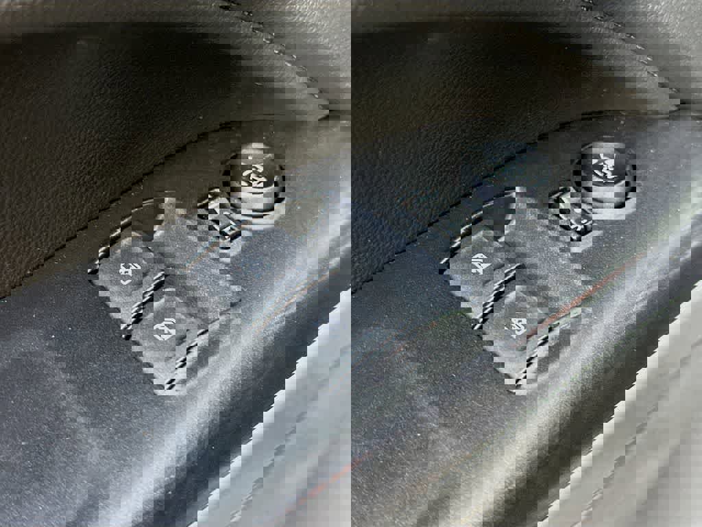 Used 2020 Chevrolet Colorado ZR2 image 28