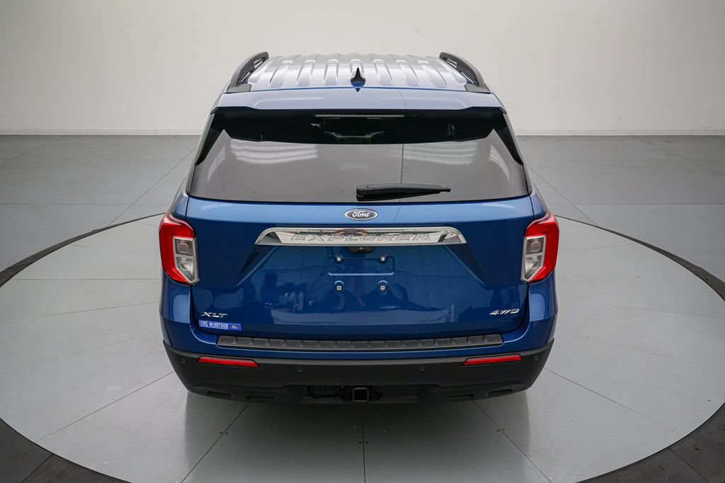 Certified 2023 Ford Explorer XLT w/ Class IV Trailer Tow Package AWD/4WD image 5