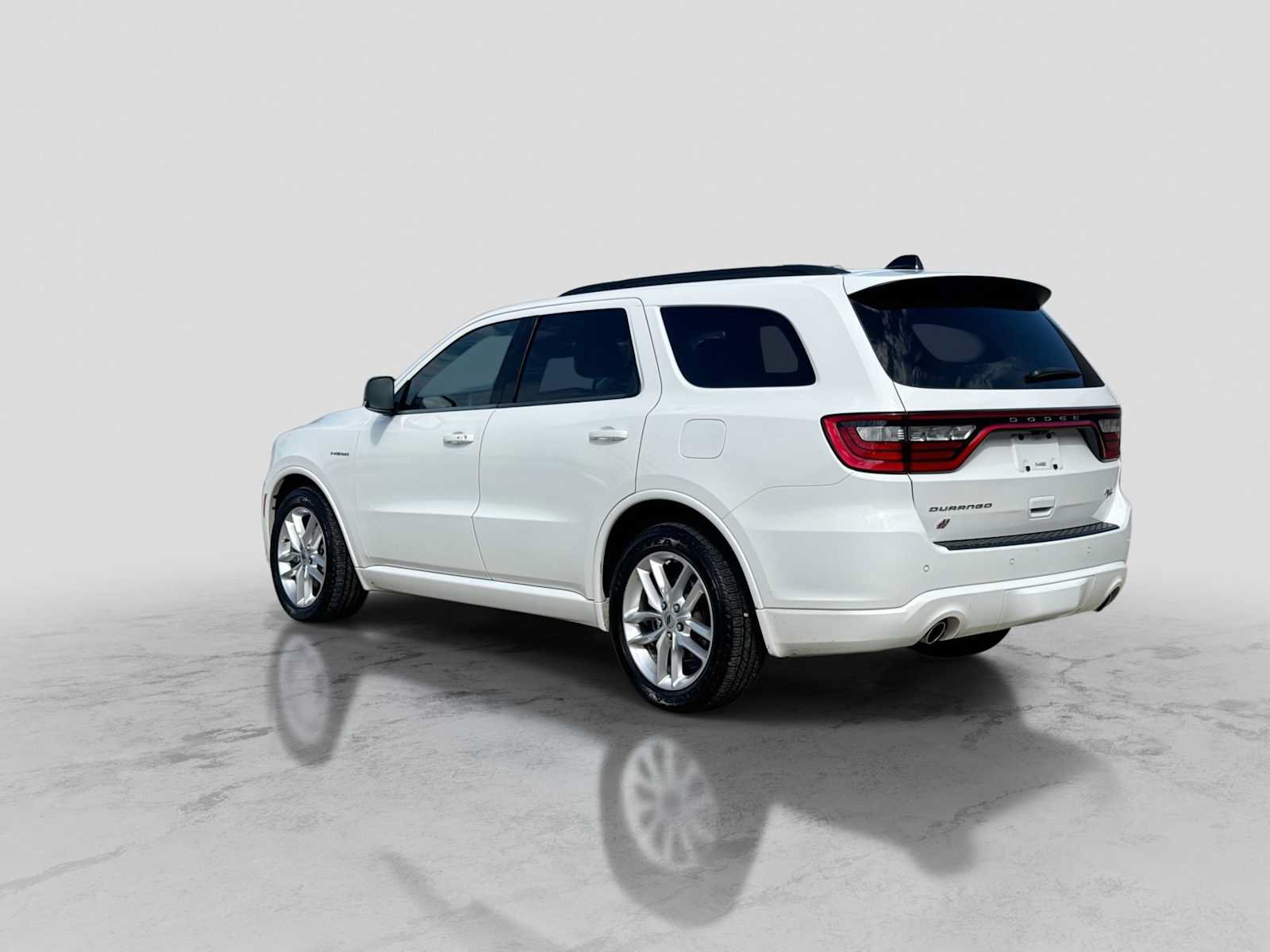 Used 2023 Dodge Durango R/T AWD/4WD image 4