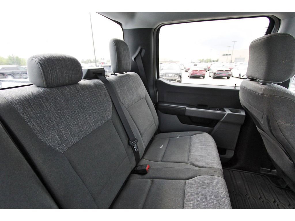 Certified 2024 Ford F250 XLT w/ FX4 Off-Road Package AWD/4WD image 13