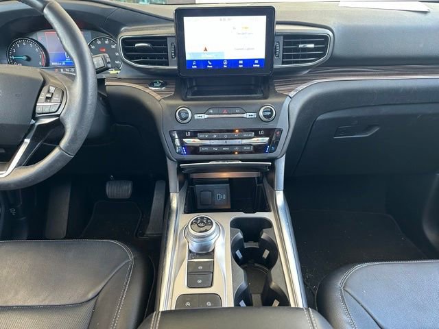 Certified 2020 Ford Explorer Limited RWD image 17