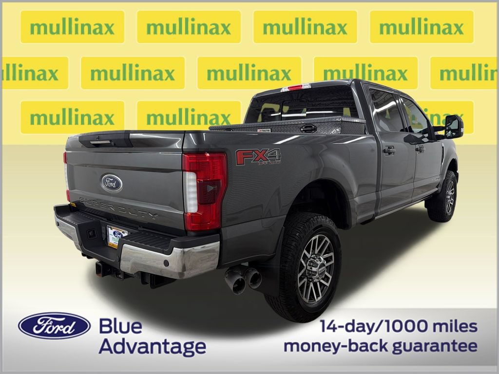 Certified 2017 Ford F350 Lariat w/ Lariat Ultimate Package AWD/4WD image 3
