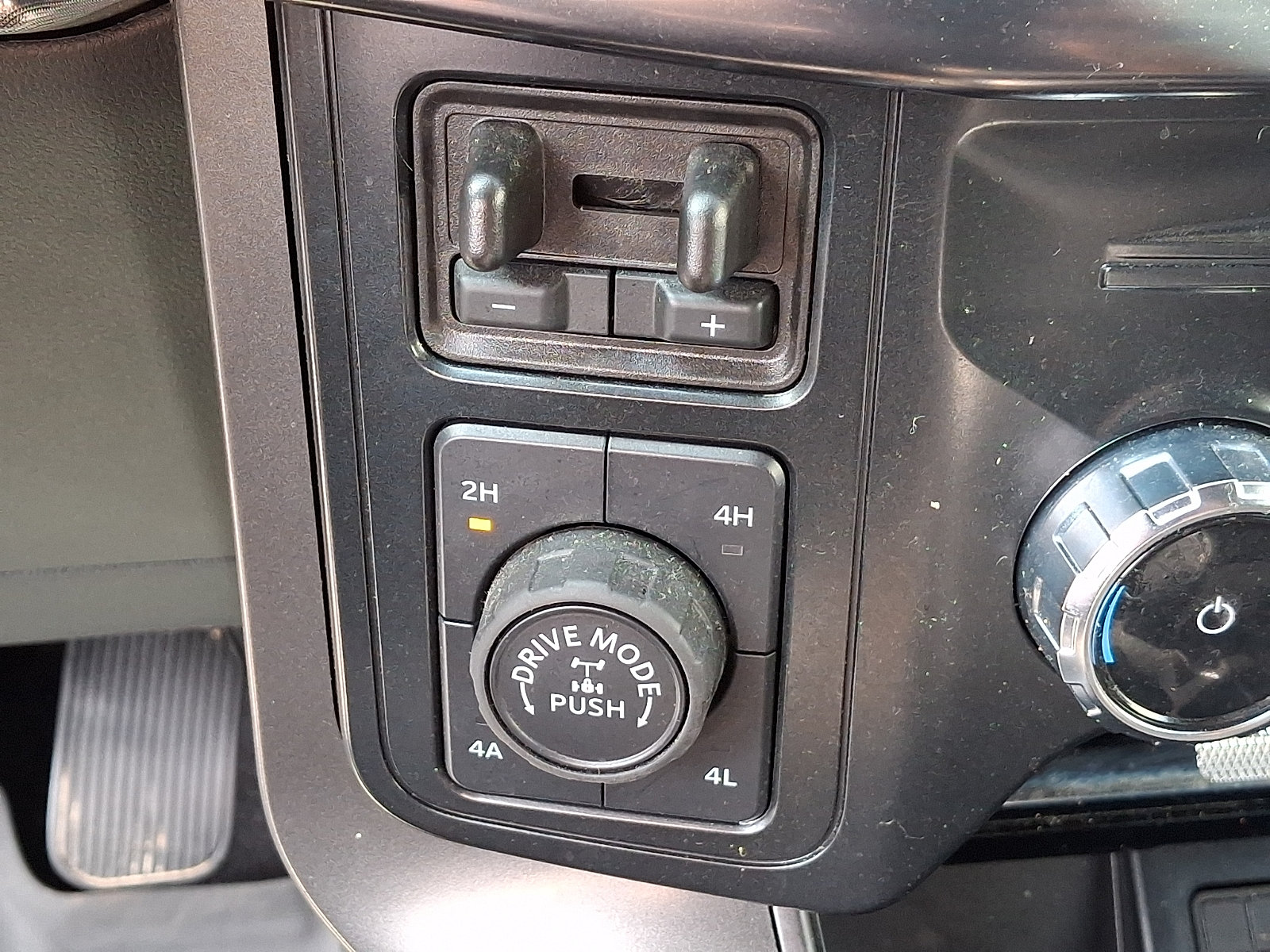 Certified 2025 Ford F150 Tremor w/ Equipment Group 402A High AWD/4WD image 26