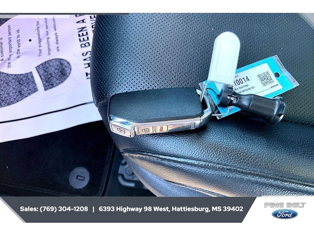 Used 2023 Kia Sportage EX FWD image 8
