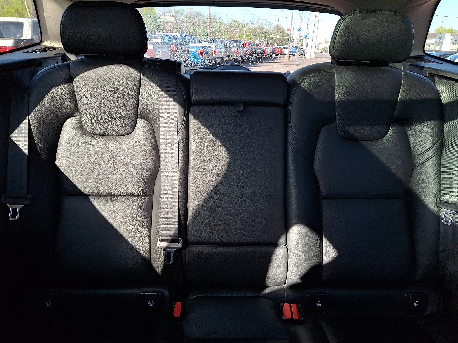 Used 2024 Volvo XC60 B5 Plus w/ Climate Package AWD/4WD image 19