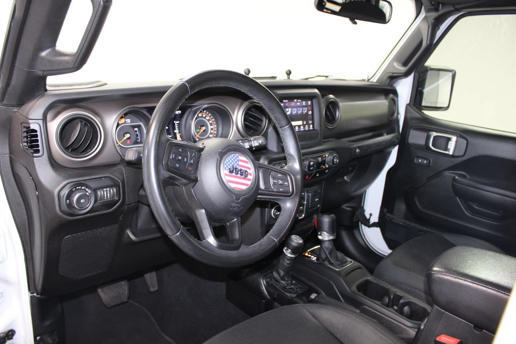 Used 2021 Jeep Wrangler Unlimited Sport AWD/4WD image 25