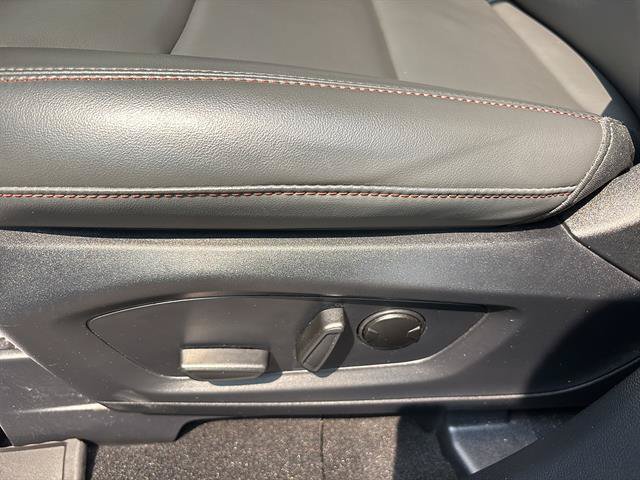 Certified 2025 Ford Explorer Active w/ Active Comfort Package AWD/4WD image 12
