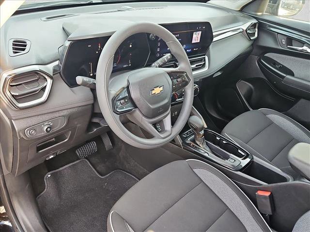 Used 2025 Chevrolet TrailBlazer LT image 10