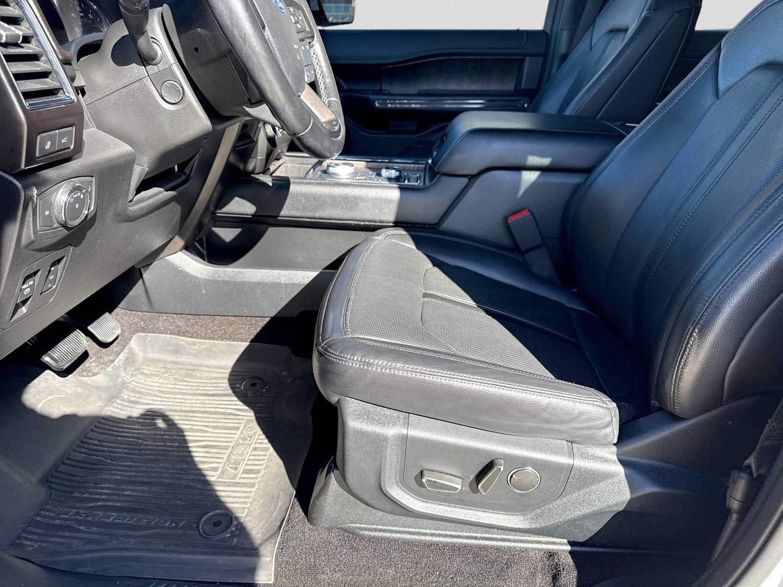 Certified 2021 Ford Expedition Max Limited AWD/4WD image 15