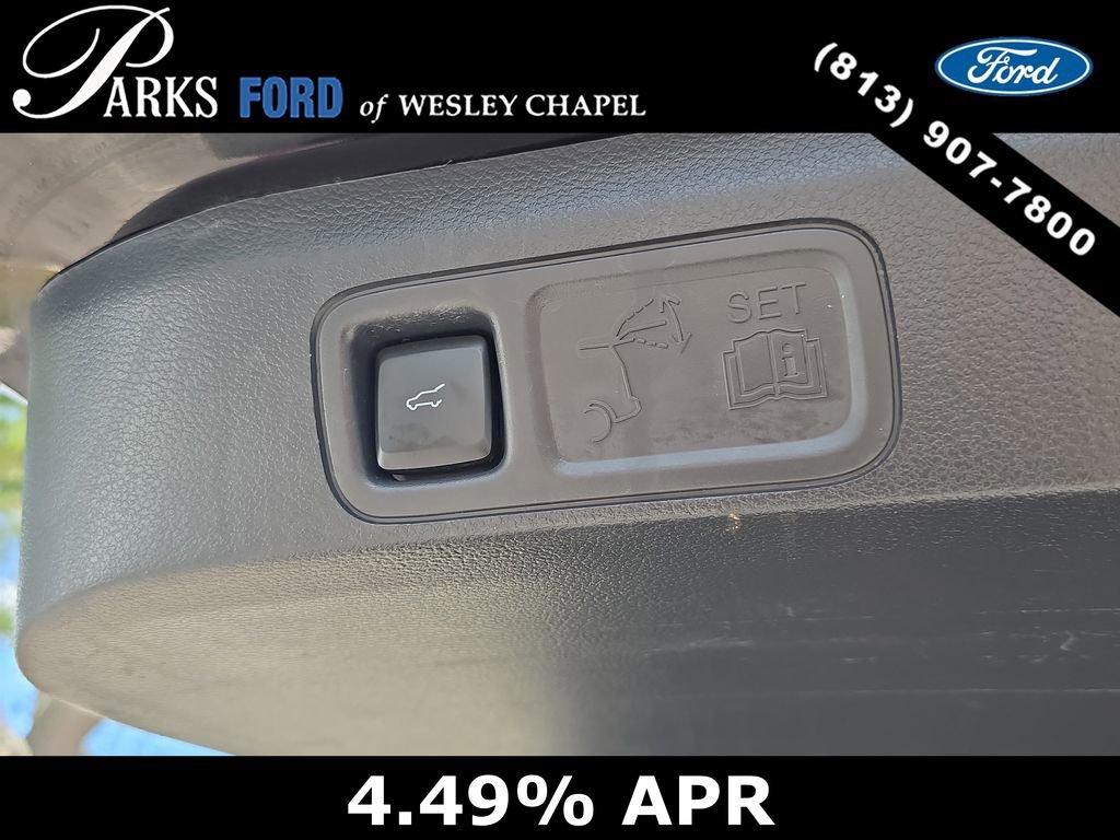 Certified 2023 Ford Expedition XLT RWD image 9