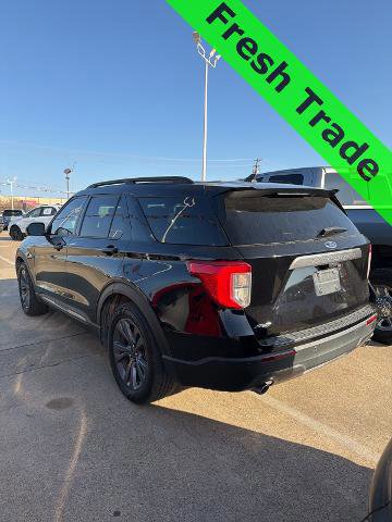 Certified 2023 Ford Explorer XLT w/ Equipment Group 202A image 2