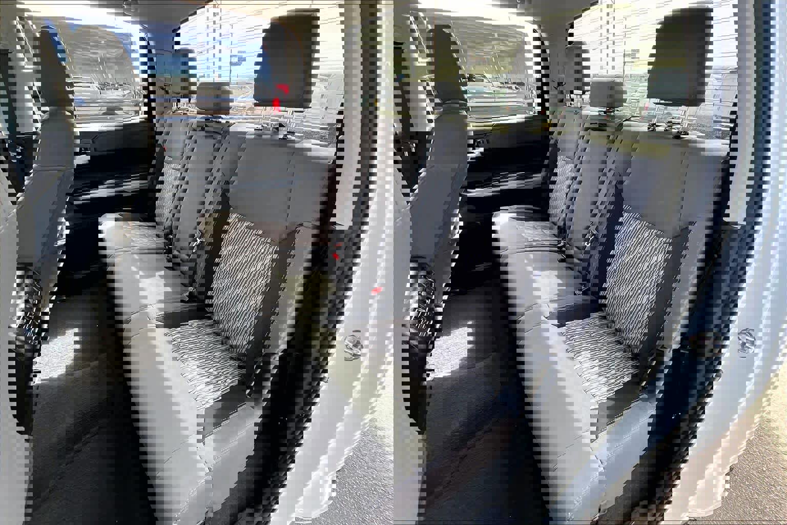 Used 2018 Toyota Tundra SR5 w/ SR5 Upgrade Package image 20