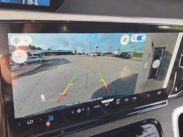Certified 2025 Ford Expedition Tremor AWD/4WD image 20